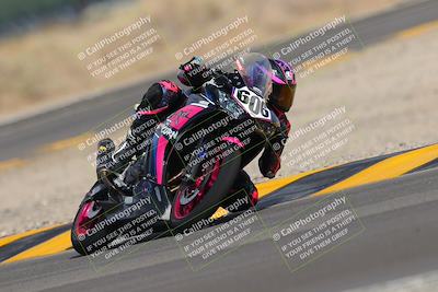 media/Sep-11-2022-SoCal Trackdays (Sun) [[81b7e951af]]/Turn 16 (945am)/